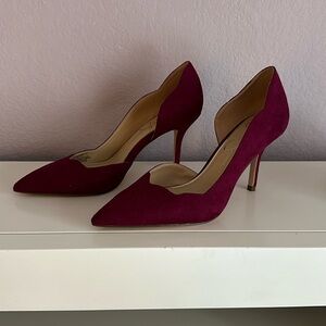 Jessica Simpson pumps